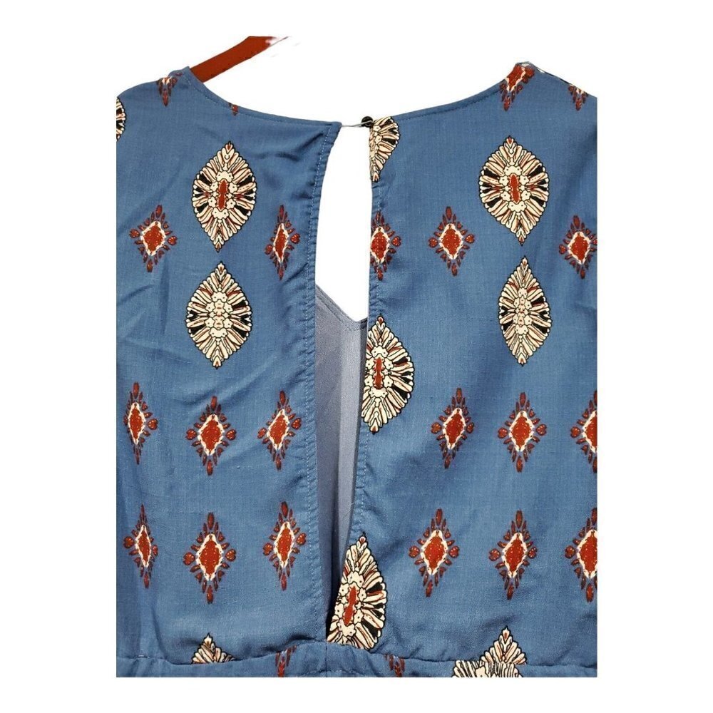 Xteran Women's 3/4 Roll Sleeve Blue Paisley Romper V-Neck Keyhole Back Sz L - Picture 9 of 12